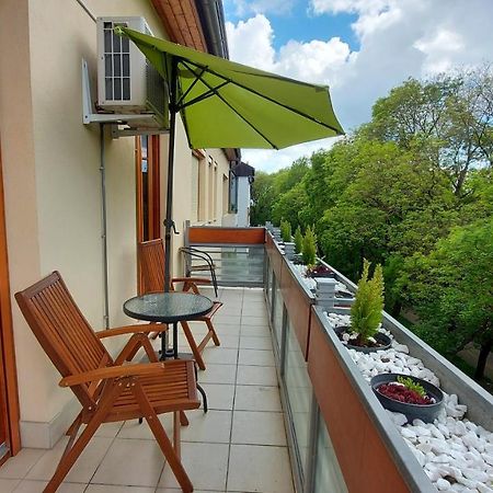 Sunny Loft Kecskemet Appartement Buitenkant foto