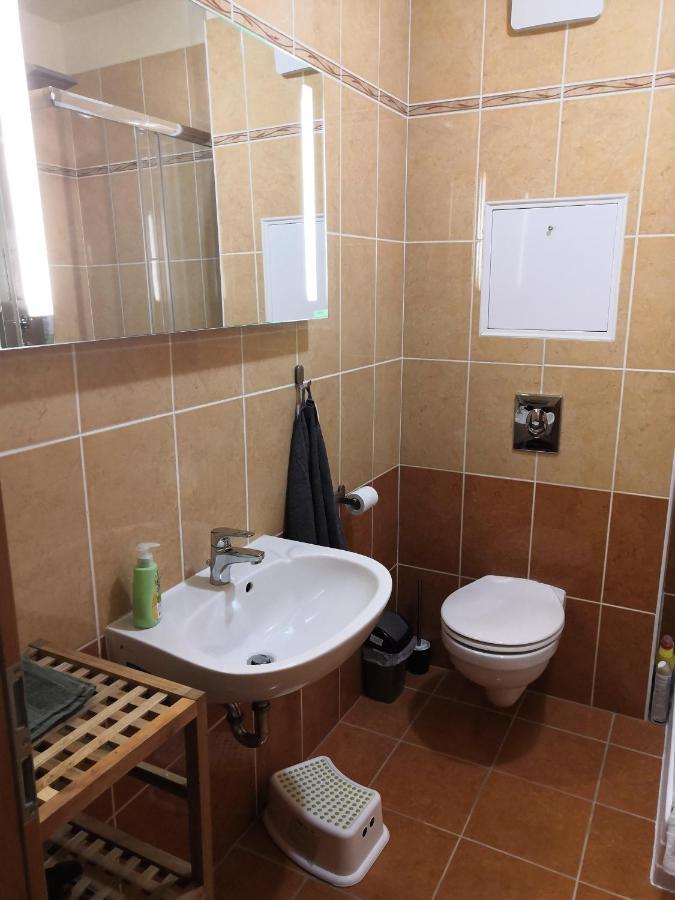Sunny Loft Kecskemet Appartement Buitenkant foto
